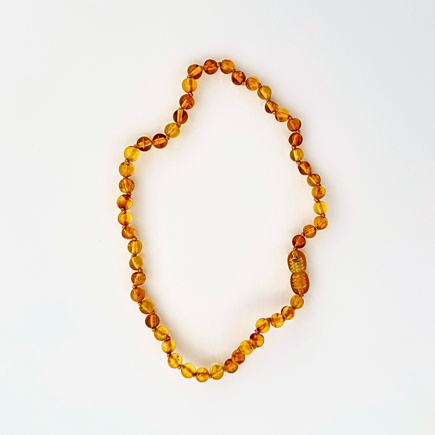 LA LUNA AMBER BABY NECKLACE - POLISHED HONEY