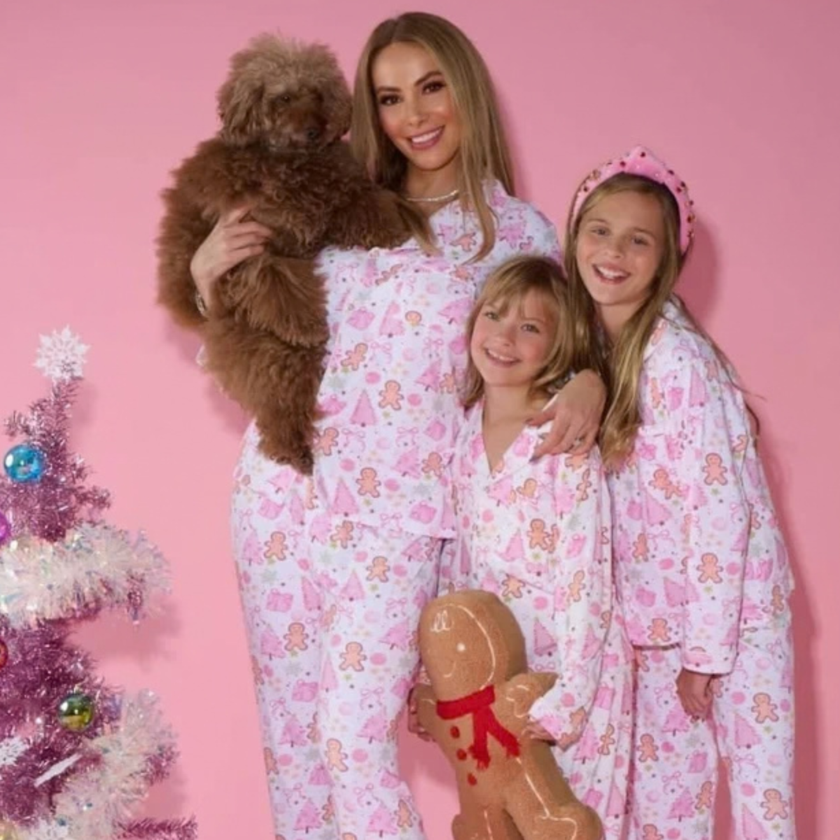SWEET HOLIDAY WISHES PAJAMA SET FOR MOMS